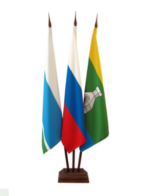 Флагшток напольный деревянный с основанием Пирамида (бук) 3 штока 2,2 м